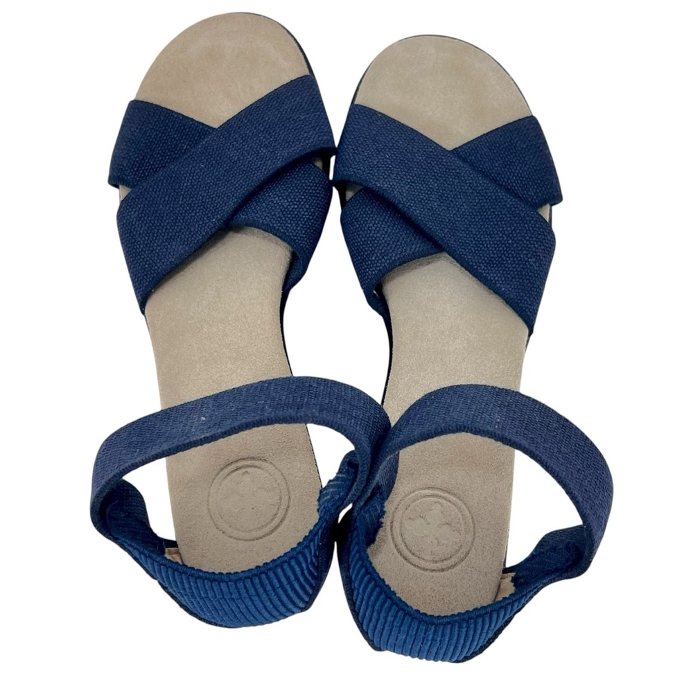 Charleston Shoe Co. Lafayette Stretch Block Heeled Sandals in Navy - Picture 8 of 8